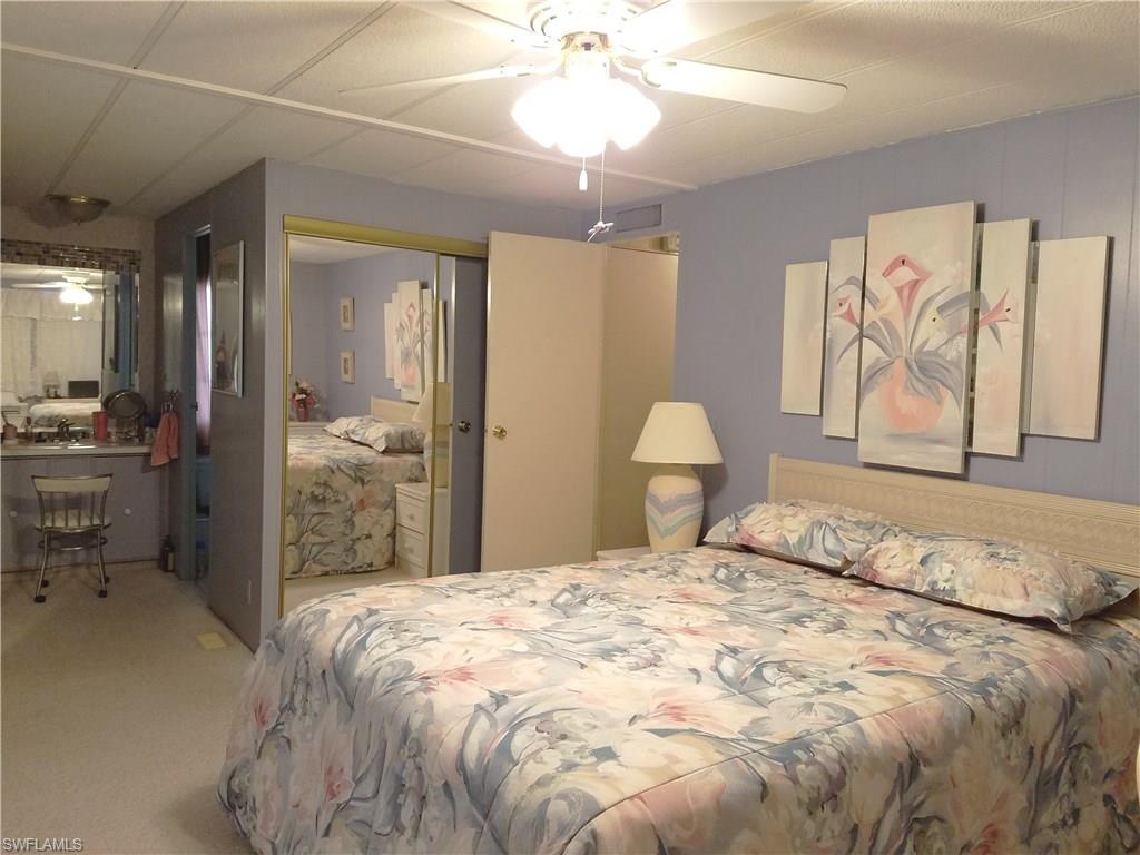 LAZY DAYS MOBILE VILLAGE - Residential