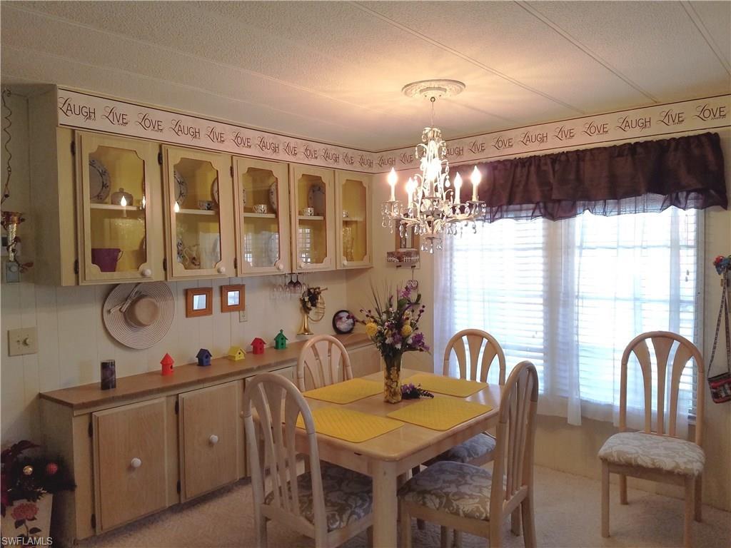 LAZY DAYS MOBILE VILLAGE - Residential