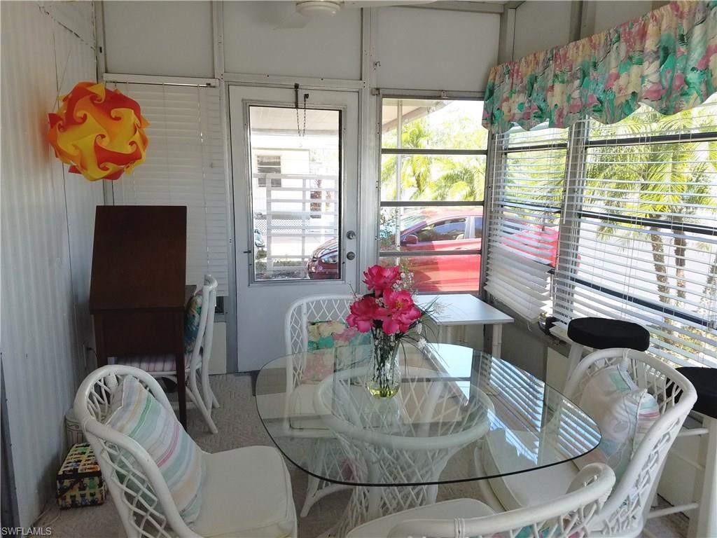 LAZY DAYS MOBILE VILLAGE - Residential