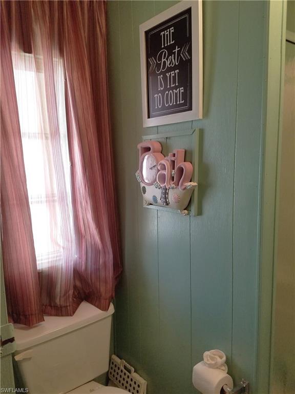 LAZY DAYS MOBILE VILLAGE - Residential