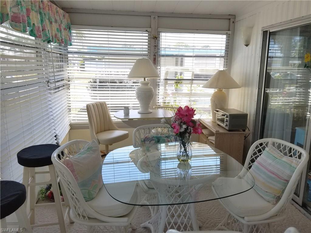 LAZY DAYS MOBILE VILLAGE - Residential