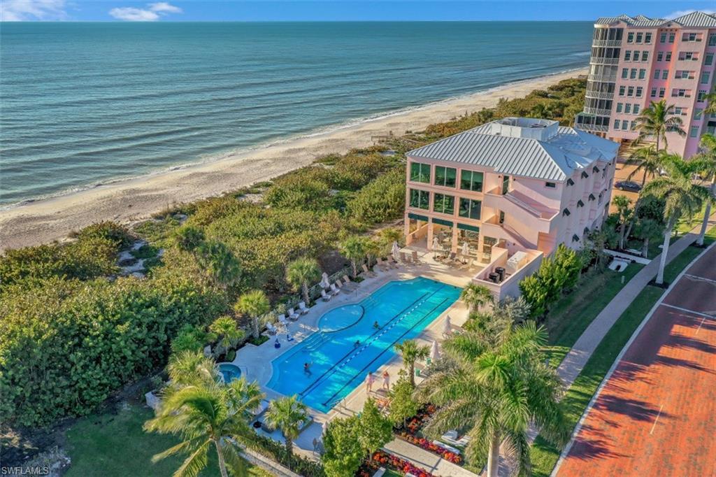 BAREFOOT BEACH CLUB - Residential