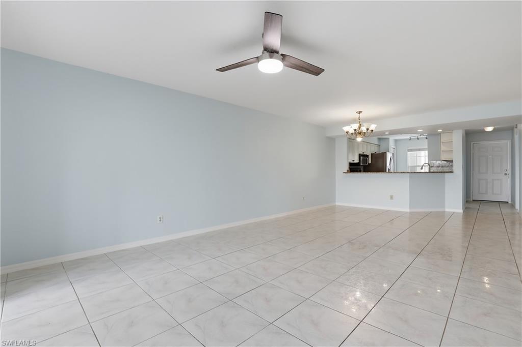 VICTORIA LAKES - Residential