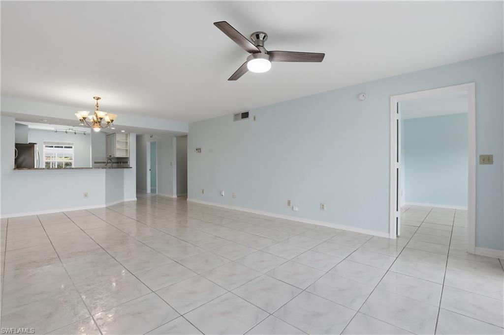 VICTORIA LAKES - Residential