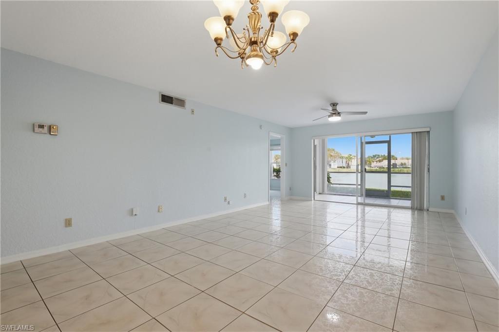 VICTORIA LAKES - Residential