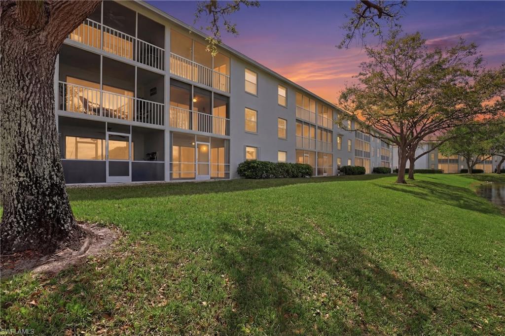 VICTORIA LAKES - Residential