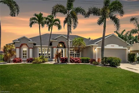 5325 SW 23rd Ave, Cape Coral, FL 33914 - MLS#: 224039327