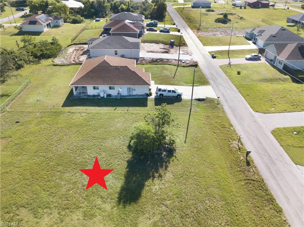 CAPE CORAL - Land