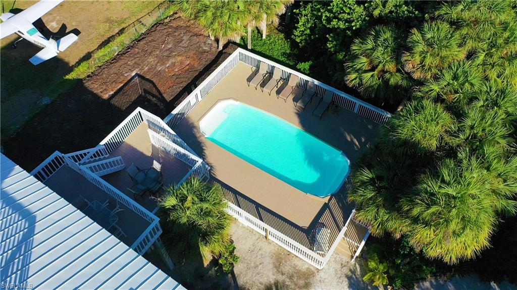 JOSE'S HIDEAWAY - Residential