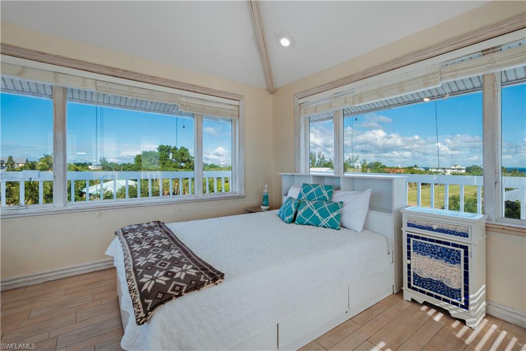 JOSE'S HIDEAWAY - Residential