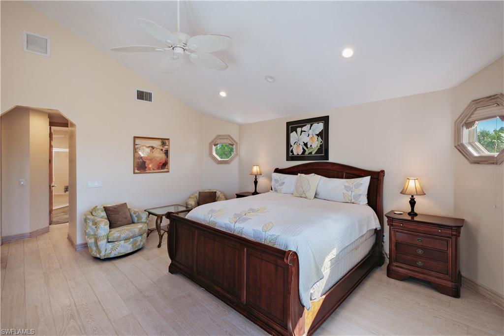 JOSE'S HIDEAWAY - Residential