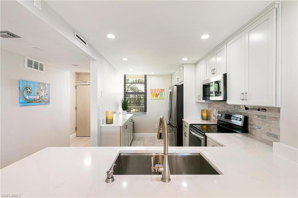 SOUTH SEAS - Residential