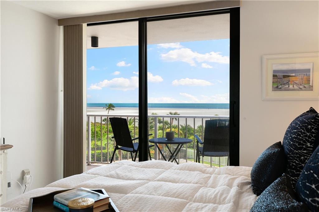 SOUTH SEAS - Residential