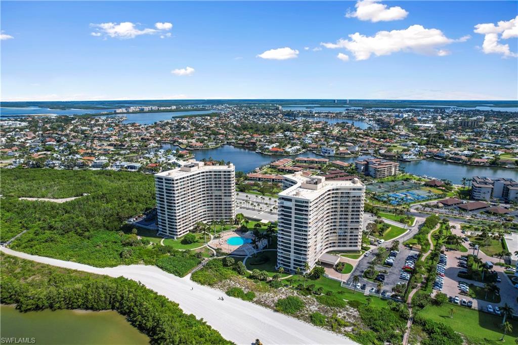 SOUTH SEAS - Residential