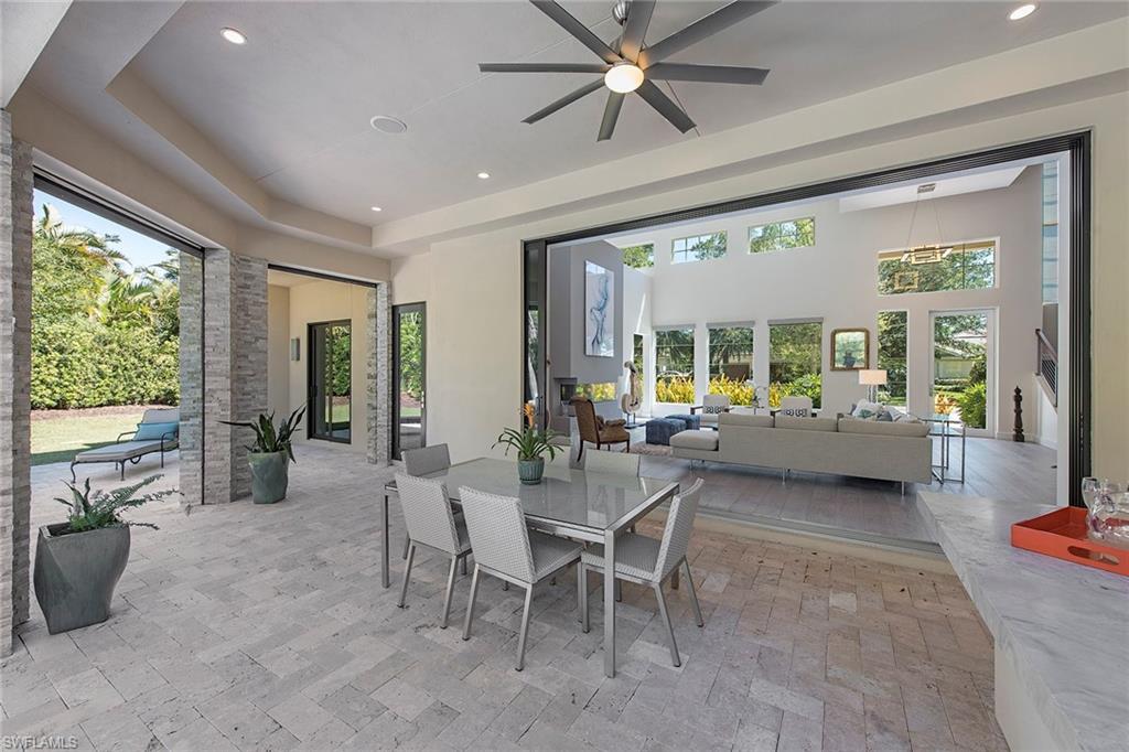 MOORINGS - Residential