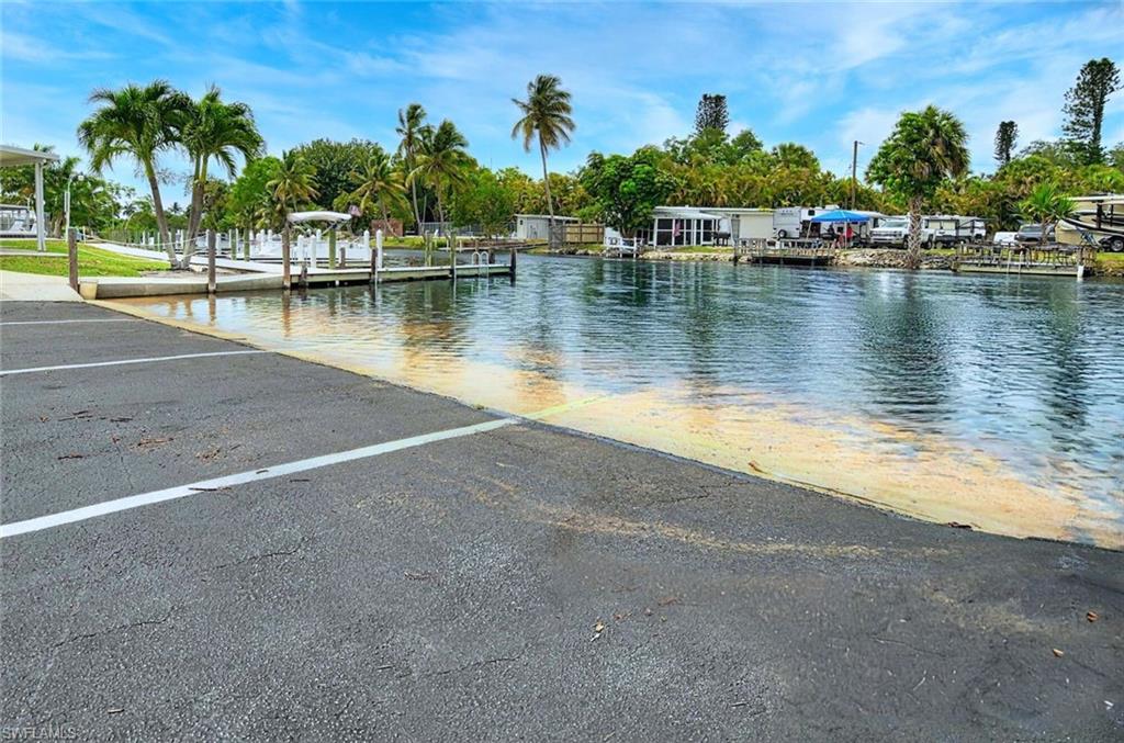 HENDERSON CREEK PARK - Residential