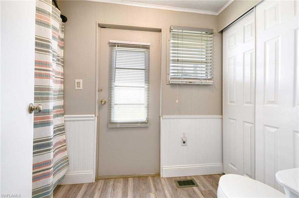 HENDERSON CREEK PARK - Residential