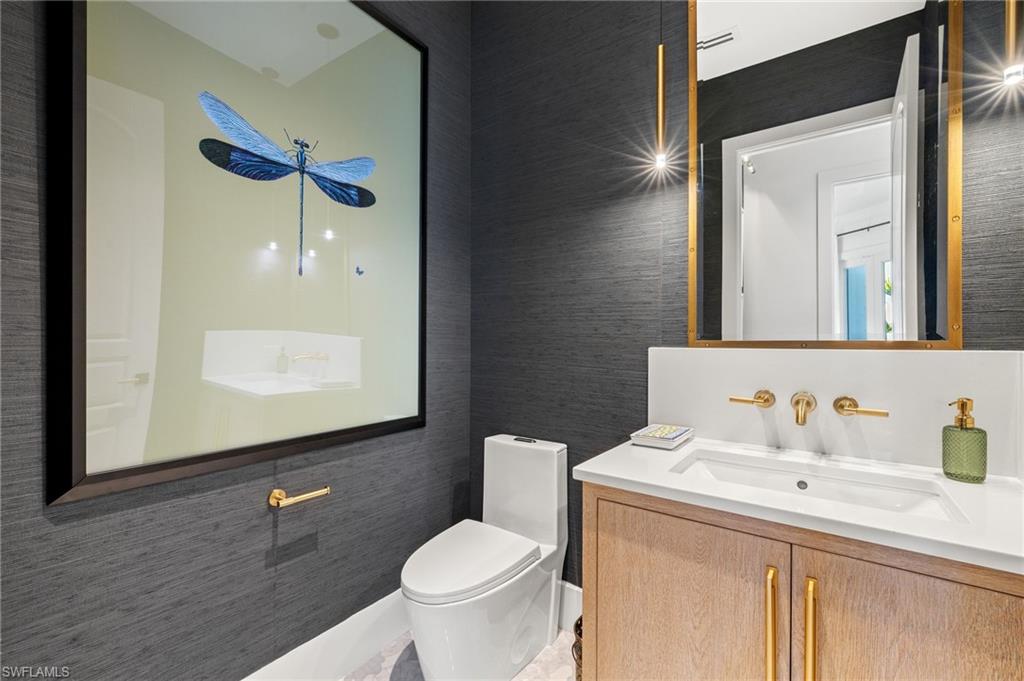 ROYAL HARBOR - Residential