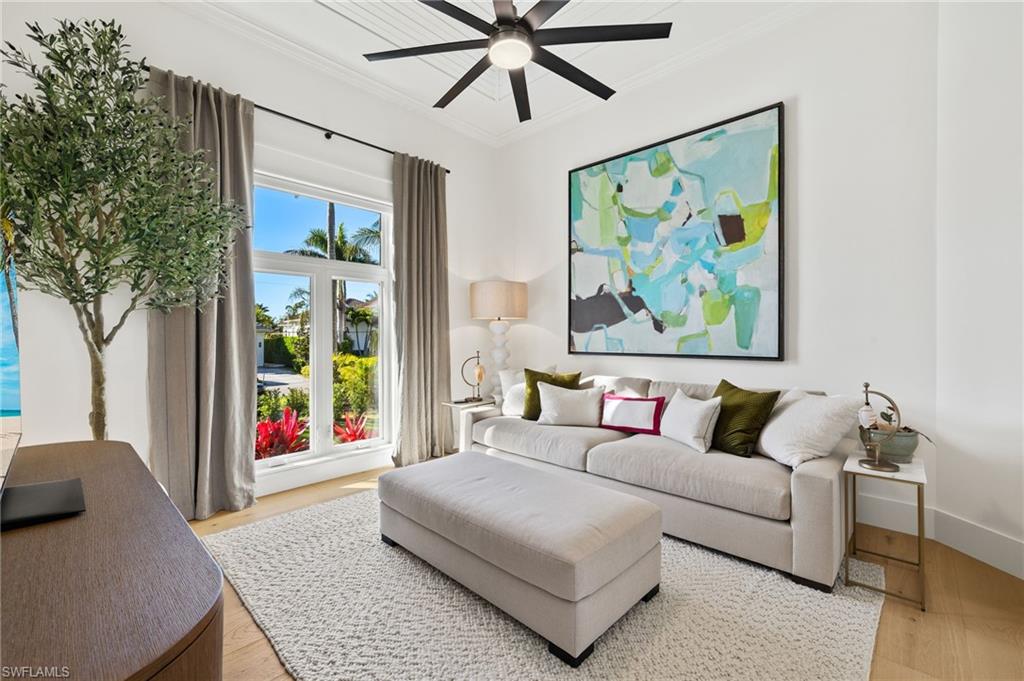 ROYAL HARBOR - Residential