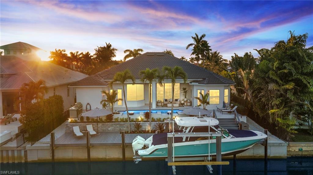 ROYAL HARBOR - Residential