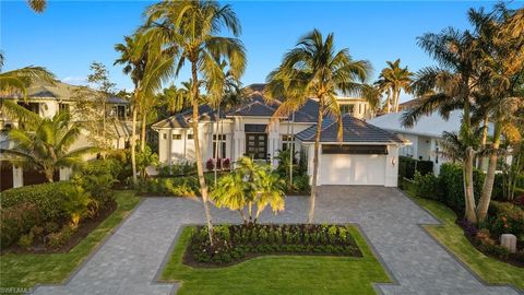 1955 TARPON RD NAPLES FL 34102