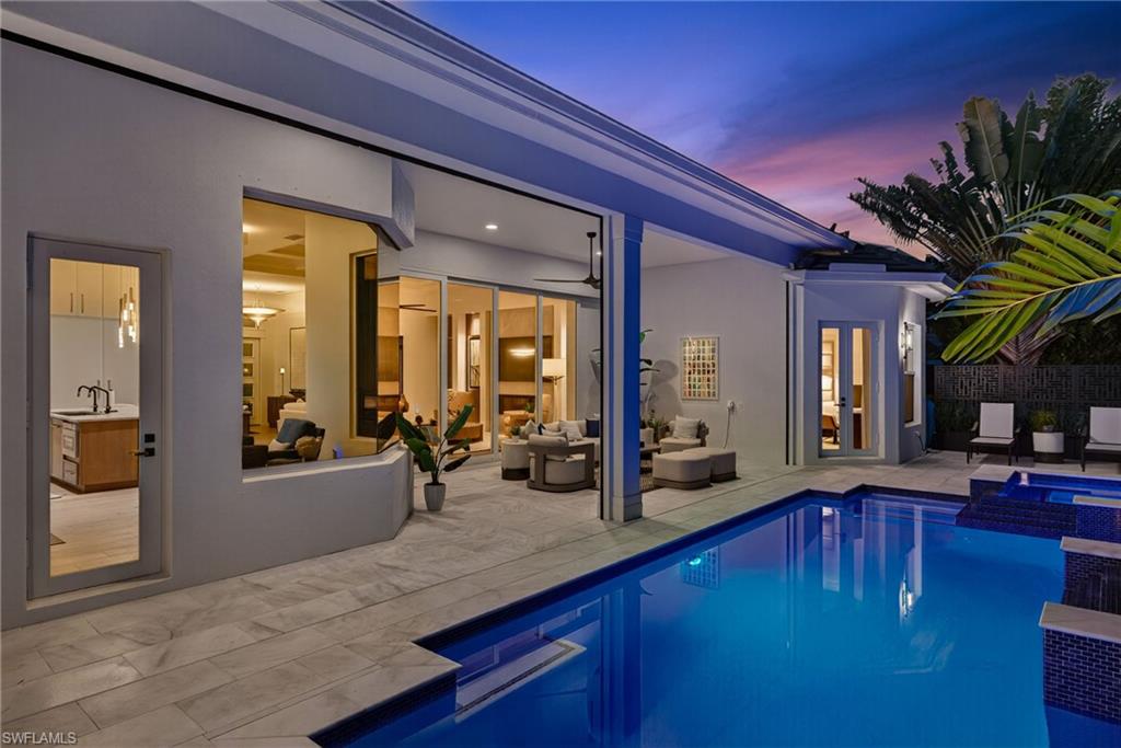 ROYAL HARBOR - Residential