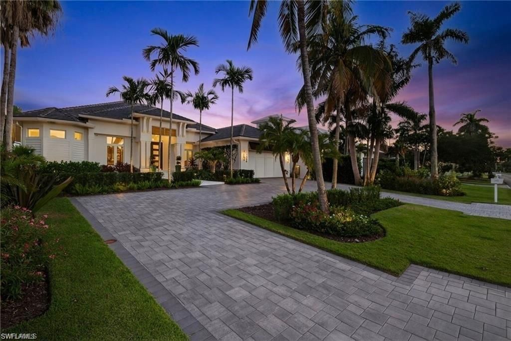 Photo of 1955 TARPON RD, NAPLES, FL 34102 (MLS # 225070840)