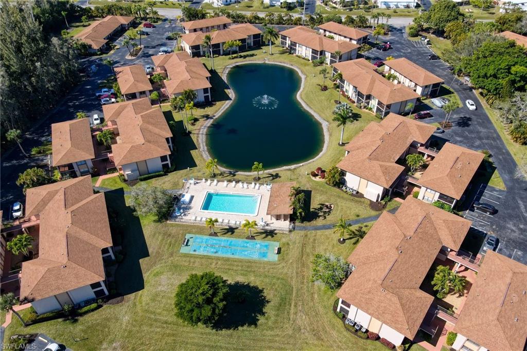 DAVIS WOODS CONDOMINIUM - Residential