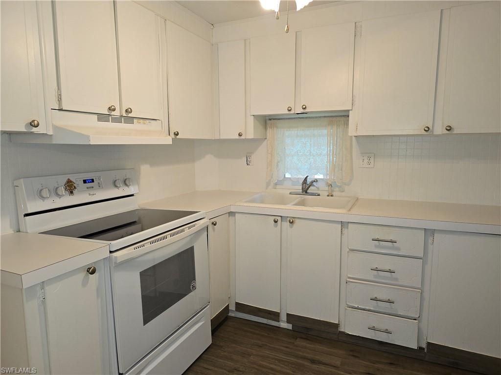 ENCHANTING ACRES MOBILE HOME - Residential