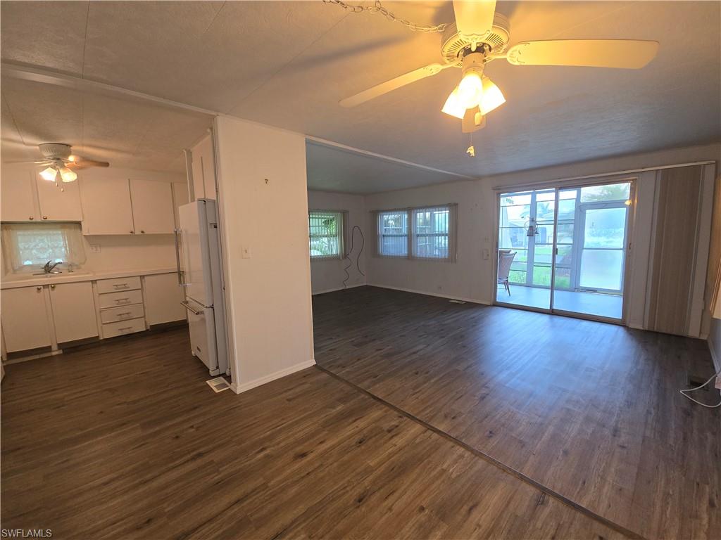 ENCHANTING ACRES MOBILE HOME - Residential