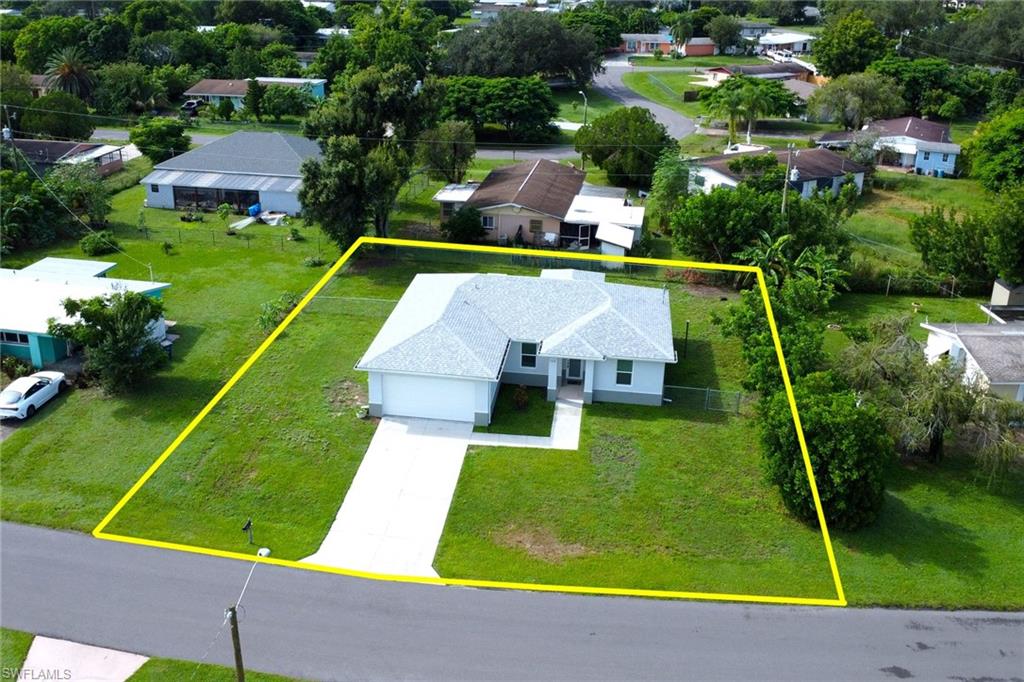LEHIGH ACRES - Residential