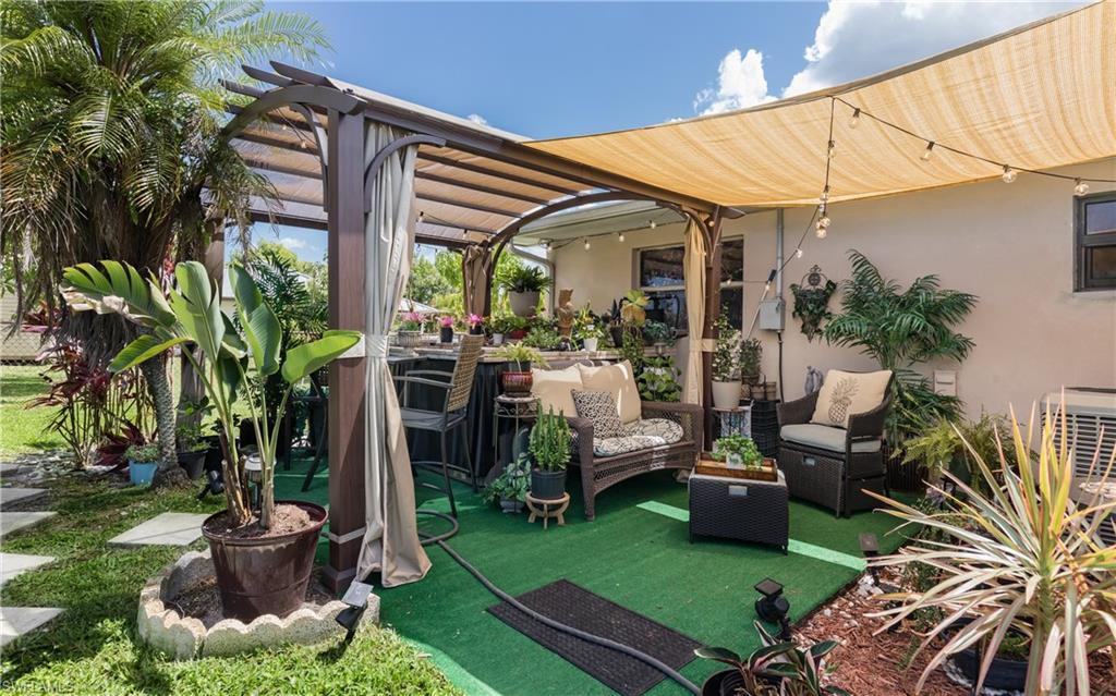 WILLOW LAKE SOUTH - Residential