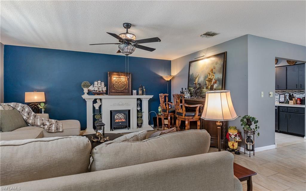 WILLOW LAKE SOUTH - Residential