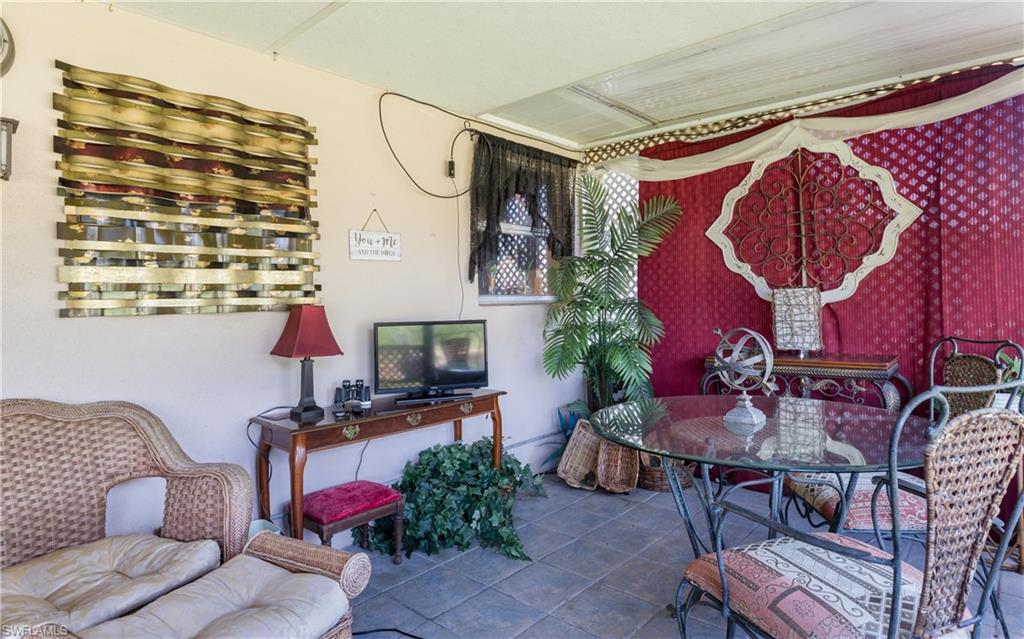 WILLOW LAKE SOUTH - Residential