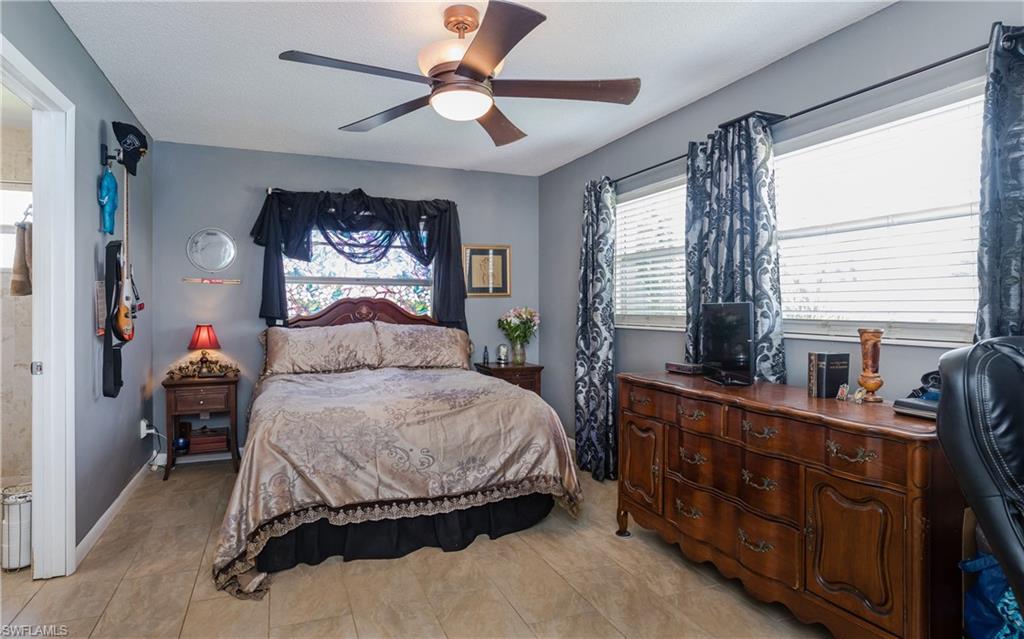 WILLOW LAKE SOUTH - Residential