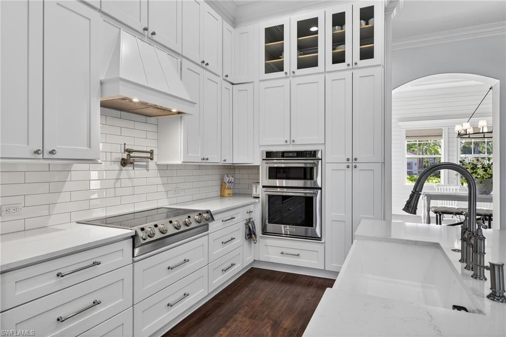 SIR MICHAELS PLACE - Residential Lease