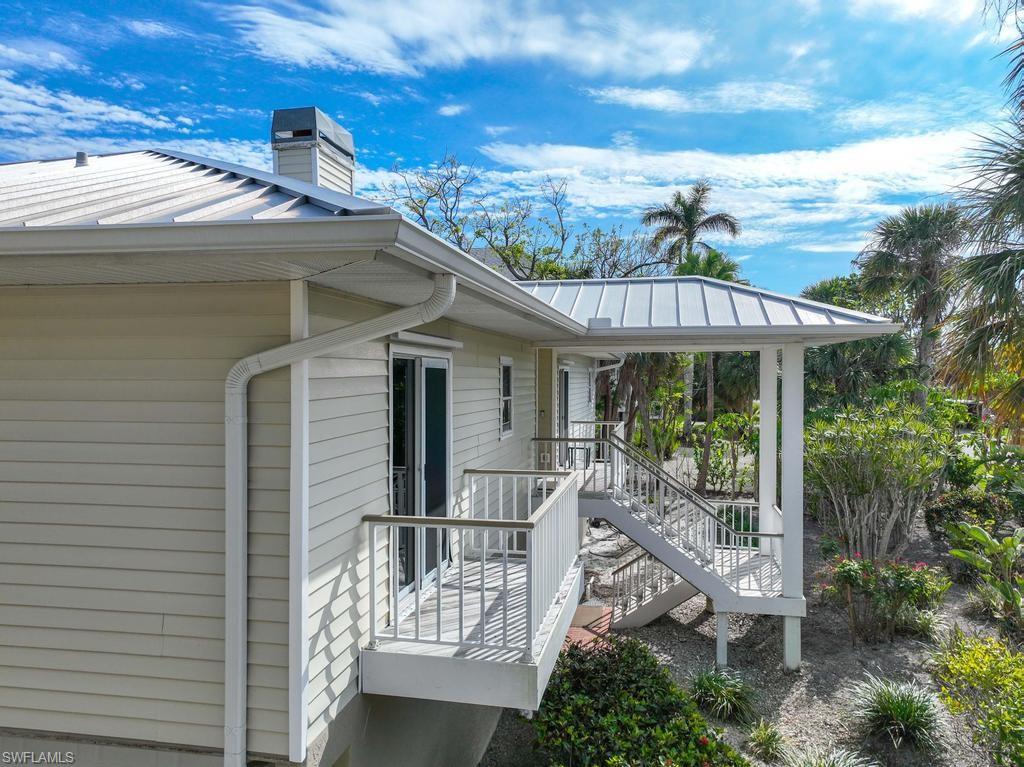 BAYSHORE VILLAGE - Residential