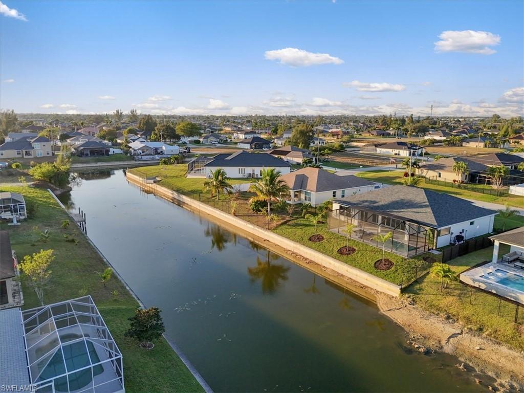 CAPE CORAL - Residential