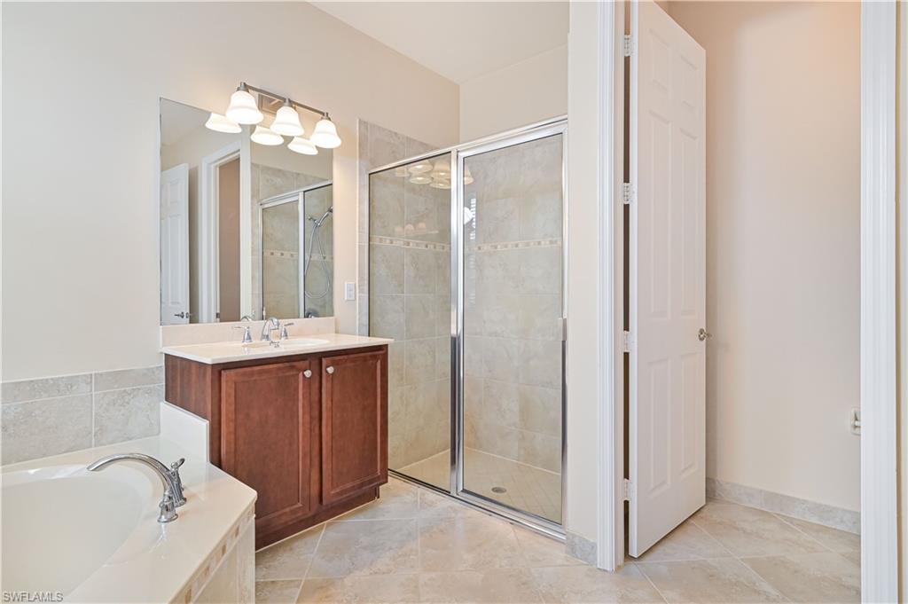 BOTANICA LAKES - Residential