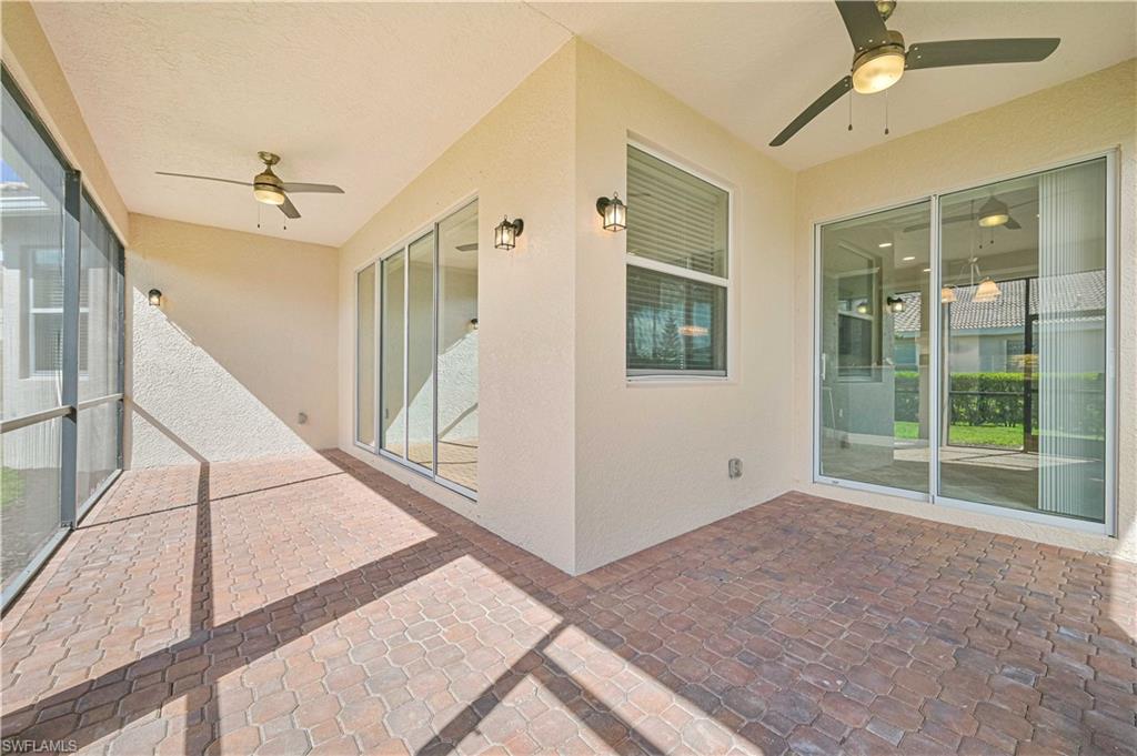 BOTANICA LAKES - Residential