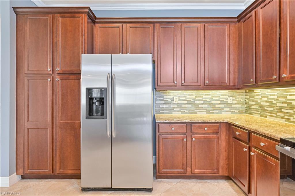 BOTANICA LAKES - Residential