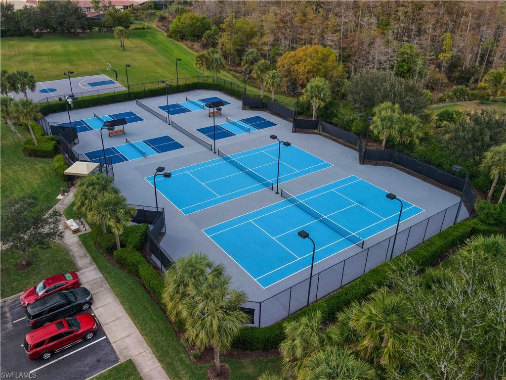 BOTANICA LAKES - Residential