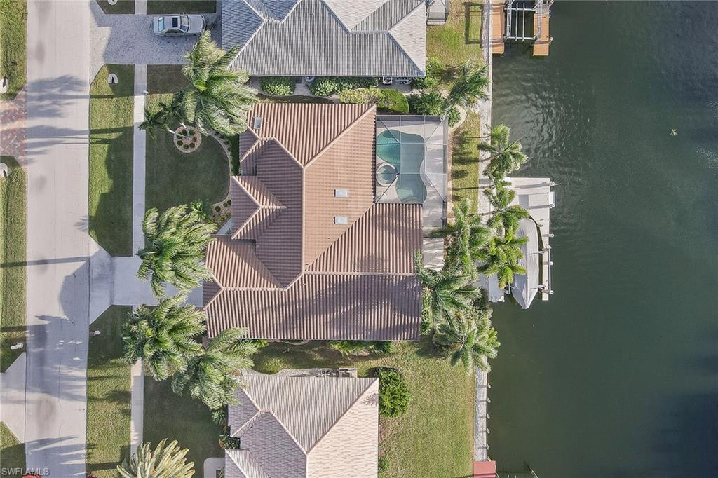 MARCO ISLAND - Residential