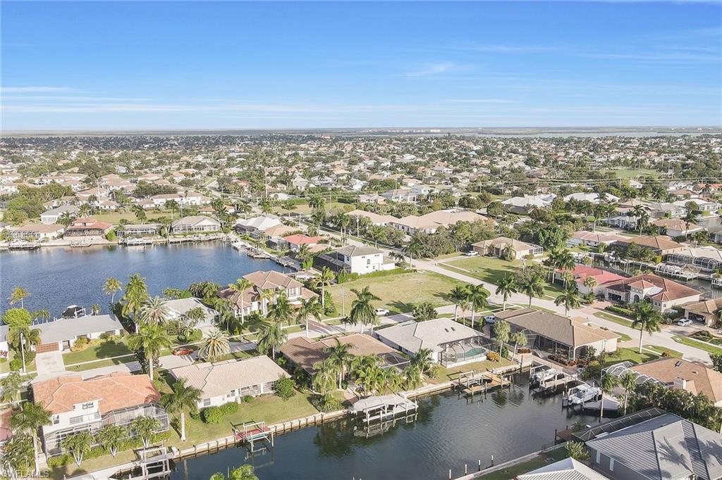 MARCO ISLAND - Residential