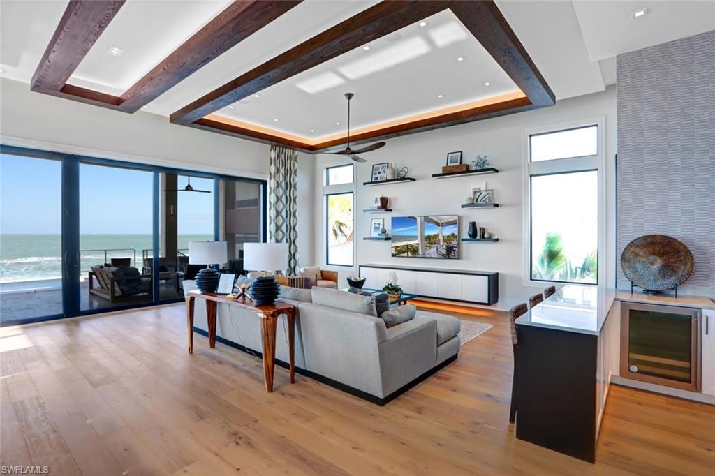 BONITA BEACH - Residential