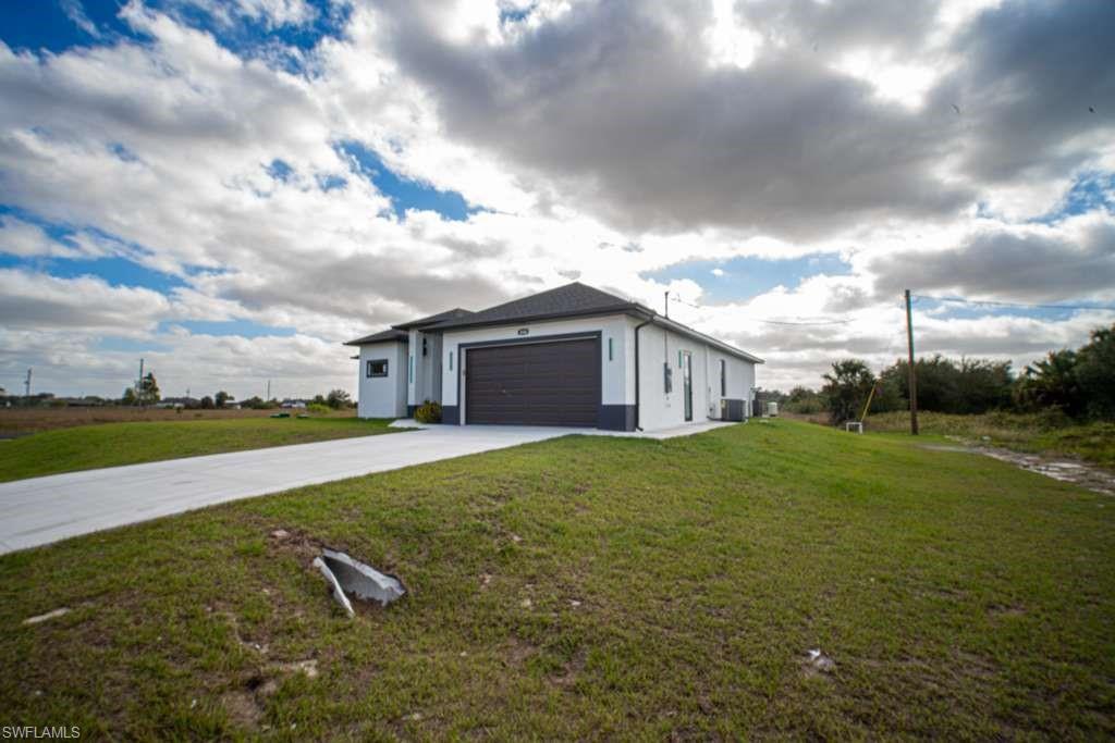 LEHIGH ACRES - Residential