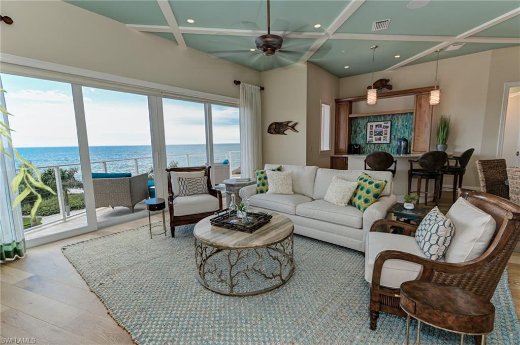 BAREFOOT BEACH - Residential