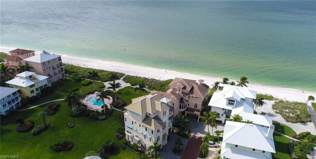 BAREFOOT BEACH - Residential