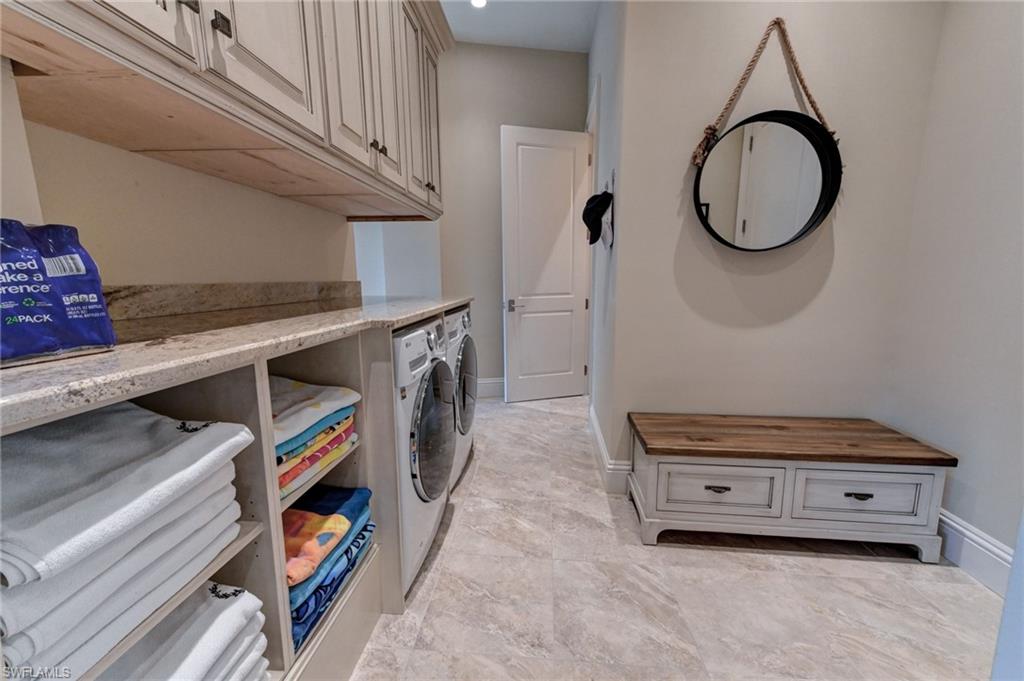 BAREFOOT BEACH - Residential