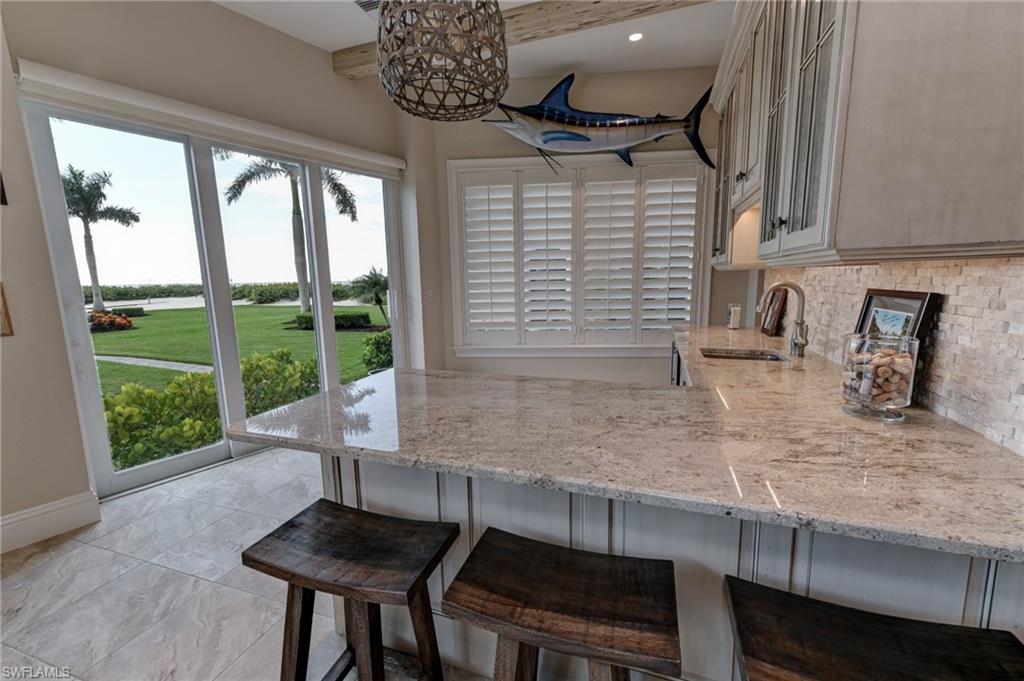 BAREFOOT BEACH - Residential